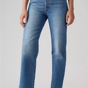 Levi's Women's Ribcage Straight Leg Blue Jeans